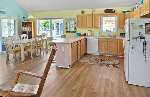 Montego Bay House | Waterfront home in Montego Bay! Large rooms and great location with community 2 community pools! Boat and Jet Ski Lift!