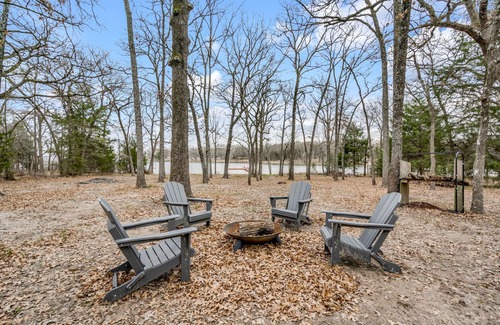 Wills Point House | WATERFRONT home in Lake Tawakoni