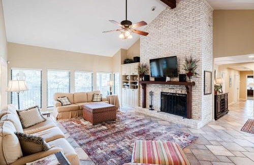 Lakeway House | Waterfront Home on Lake Travis