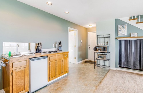 Oak Harbor House | Waterfront Home on Nine Acres w/ Bay Views, Free WiFi, & a Private Washer/Dryer