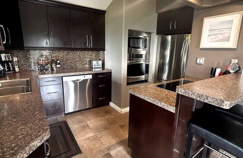 Manitoulin District House | Waterfront Home on South Shore of Lake Huron Manitoulin Island - With Sauna