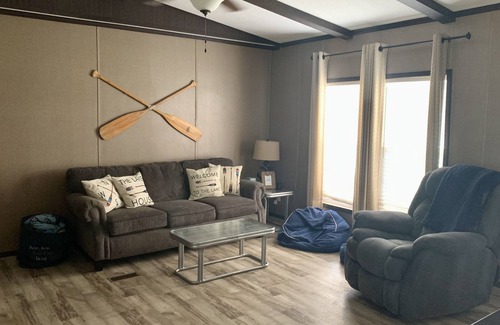 Trinity Cabin | Waterfront Home on the Trinity
