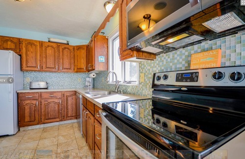 Weweantic House | Waterfront Home : Private Beach, Kayaking, Swimming, Right From Your Back Door