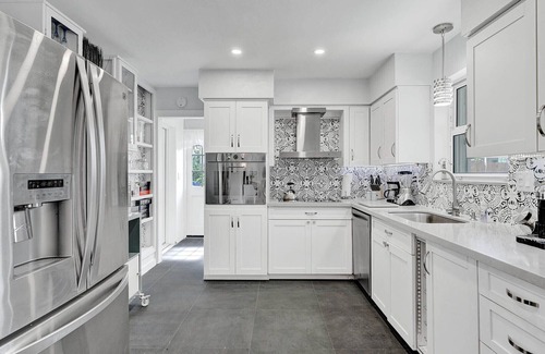 Coral Ridge Isles House | Waterfront Home Heated Pool BBQ Parking!