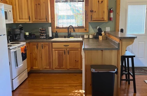 Clarkson House | Waterfront Home on Nolin Lake Near Mammoth Cave - Dogs OK!