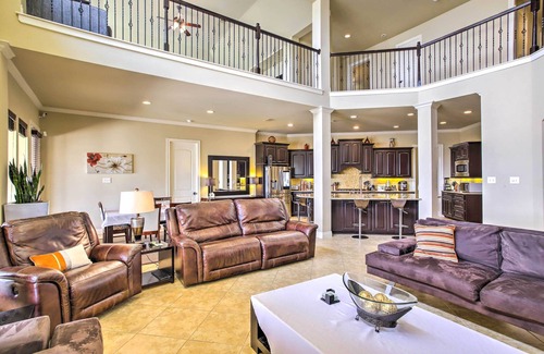 Lake Houston House | Waterfront Home w/Boat Dock on Lake Houston!