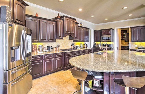 Lake Houston House | Waterfront Home w/Boat Dock on Lake Houston!