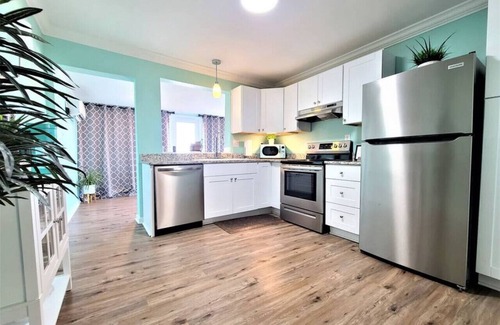 Cedar Point House | Waterfront home with hottub, Kayak, jonboat, and three miles to the beach