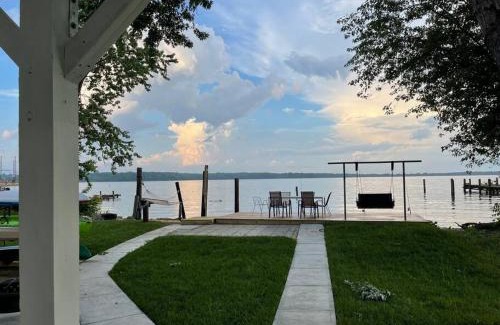 Magnolia House | Waterfront Home with Private Beach, Stunning Views