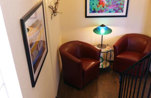 Johnsburg Hotel | Waterfront Hotel and Marina