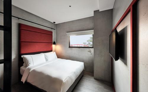 Songshan Hotel | Waterfront Hotel