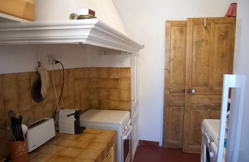 Saint-Cyr-sur-Mer House | Waterfront house in the extension of Les Lecques beach.