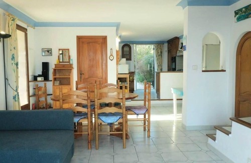 Antheor House | Waterfront House With Sea View