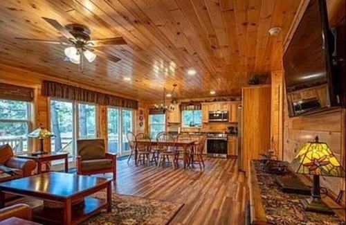 Old Forge House | Waterfront house in tranquil Thendara Old Forge Area