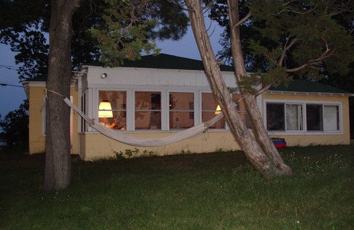 Mannsville House | Waterfront house on Lake Ontario - paradise!