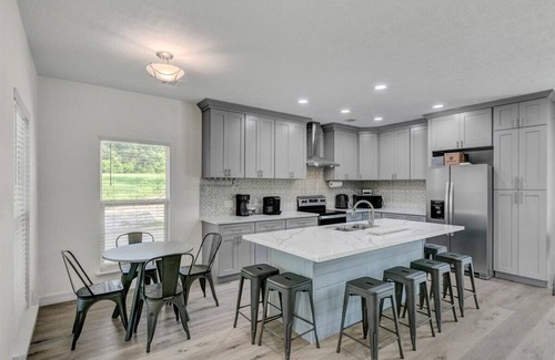 Brookeland House | Waterfront house on Sam Rayburn