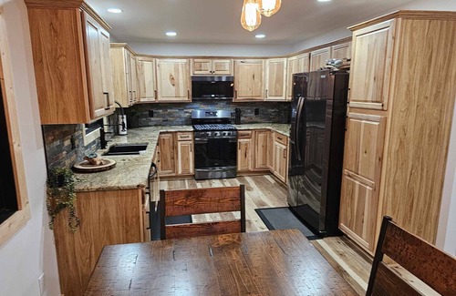 Grand Marais House | Waterfront house w/large garage located on trail 8 in Grand Marais.