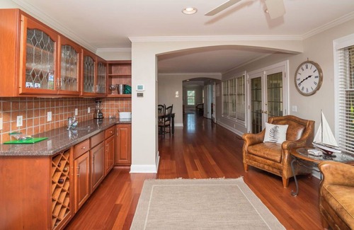 Berlin House | Waterfront in Berlin, MD on 56 Acres, Sleeps 20/9BR/8BA, Close to Ocean City, MD