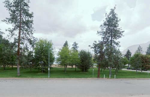 Okanagan-Similkameen Hotel | Waterfront Inn