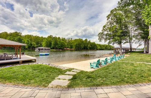 Bumpass House | Waterfront Lake Anna Home with Dock, Beach and Kayaks!