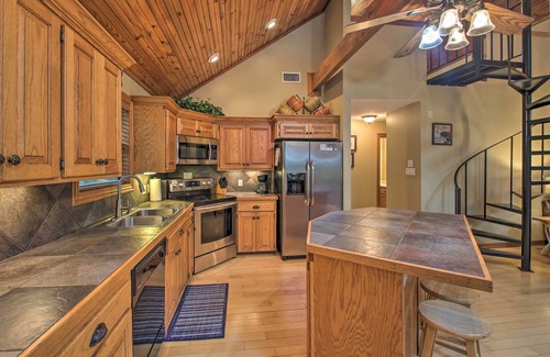 Scranton House | Waterfront Lake Dardanelle Home w/Dock & Fire Pit