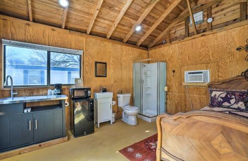 New Braunfels Apartment | Waterfront Lake Dunlap Studio Cabin with Dock