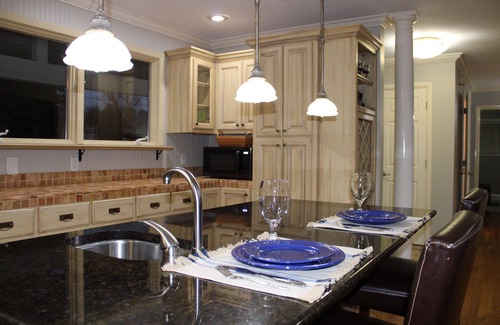 Florence House | Waterfront Lake House on Wilson Lake