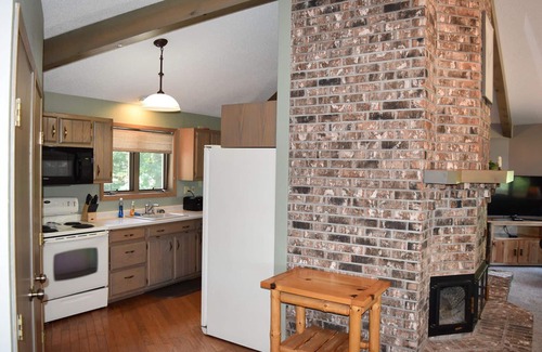 Tomahawk House | Waterfront Lake House on Scenic Lake Nokomis
