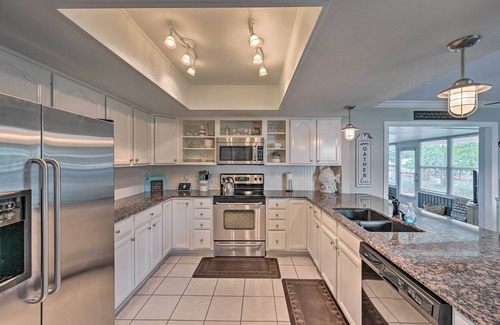 Lake Placid House | Waterfront Lake Placid Escape w/Dock & Lanai