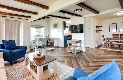 Hamlin County House | Waterfront Lake Poinsett Retreat w/Fire Pit!