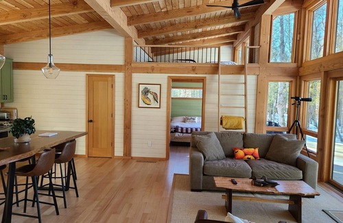 Newport Cabin | Waterfront Lake Retreat on Sebasticook lake