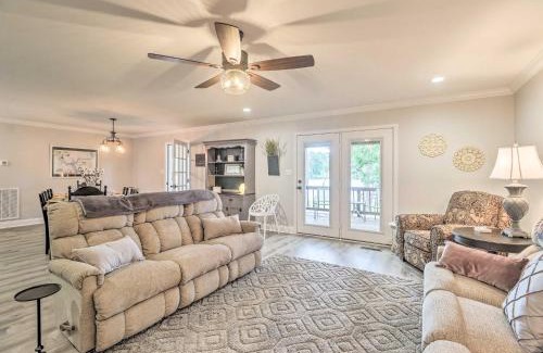 Milledgeville House | Waterfront Lake Sinclair Home with Boat Dock!