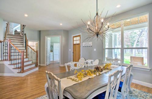 Quinlan House | Waterfront Lake Tawakoni Home with Fire Pit!