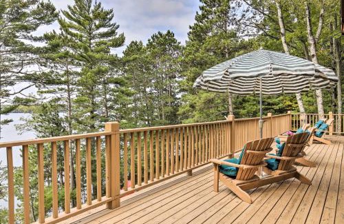 Lake Tomahawk House | Waterfront Lake Tomahawk Cabin with Game Room!