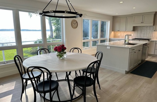 Elk Rapids House | Waterfront Lakehouse - Completely Remodeled - Watersports + Hot Tub