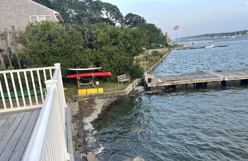 Dartmouth House | Waterfront Living on Padanaram Harbor