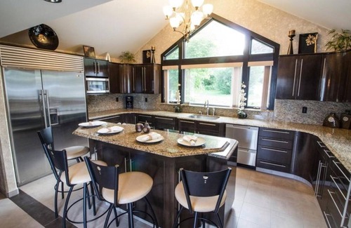 New Fairfield House | Waterfront Living at its finest on Candlewood Lake!