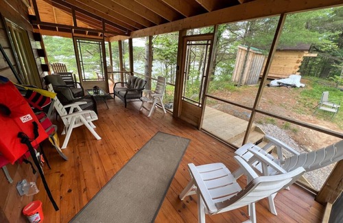Arden Cottage | Waterfront Lodge | FirePit+Bunkie+Watercrafts+BBQ
