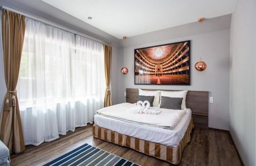 Dunapataj Bed & Breakfast | Waterfront Lodge