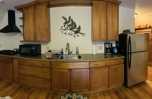 Saranac Lake Apartment | Waterfront Loft