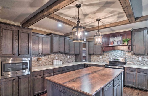 Negreet House | Waterfront Louisiana Vacation Rental w/Dock!
