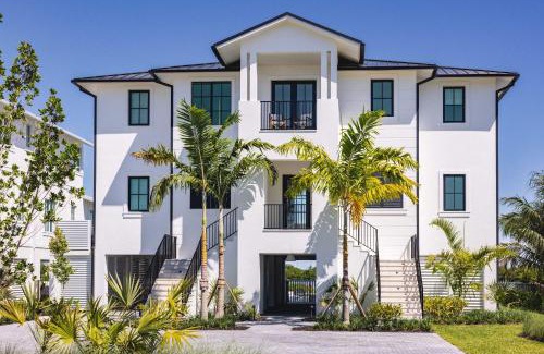 Key West House | Waterfront Luxury Home - Tidelands House