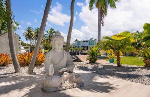Sabana Abajo House | Waterfront Luxury Home with Dock in San Juan