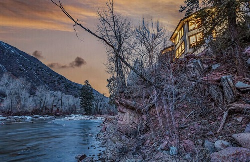 Basalt Villa | Waterfront Luxury Mountain Retreat