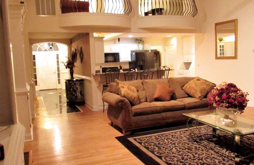 Buford House | Waterfront Luxury: Refreshing Your Soul w/Your Own Oasis In the Midst of It All