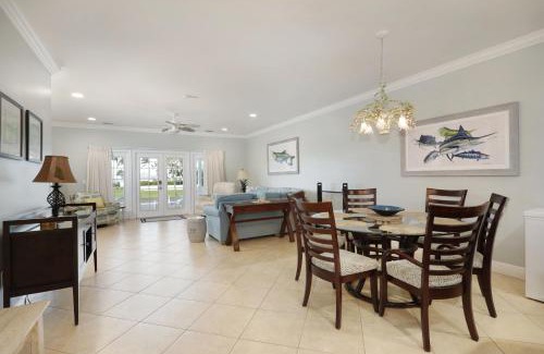 Indigo Reef Marina Homes House | Waterfront luxury Villa 13 with sunset views and boat slip townhouse