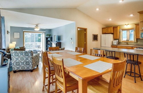 Madison Lake Cabin | Waterfront Madison Lake Retreat w/ Boat Dock!