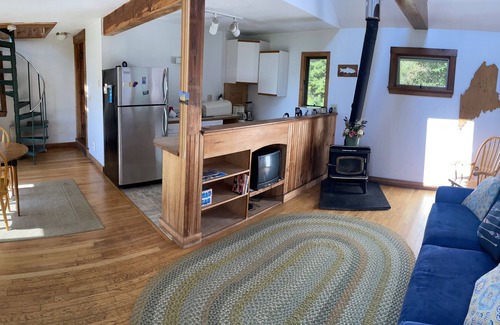 Mid-Coast and Islands House | Waterfront Main House & Guest Cottage- Casco Bay, So. Harpswell.