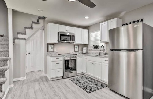 Granbury House | Waterfront Mini House!