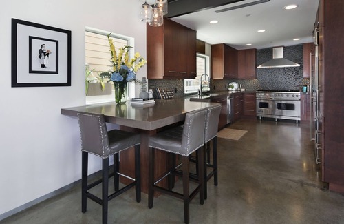 West Newport House | Waterfront Modern Industrial Retreat